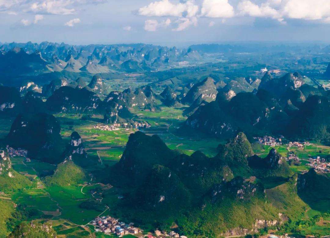 广西，壮美大地的璀璨明珠之旅