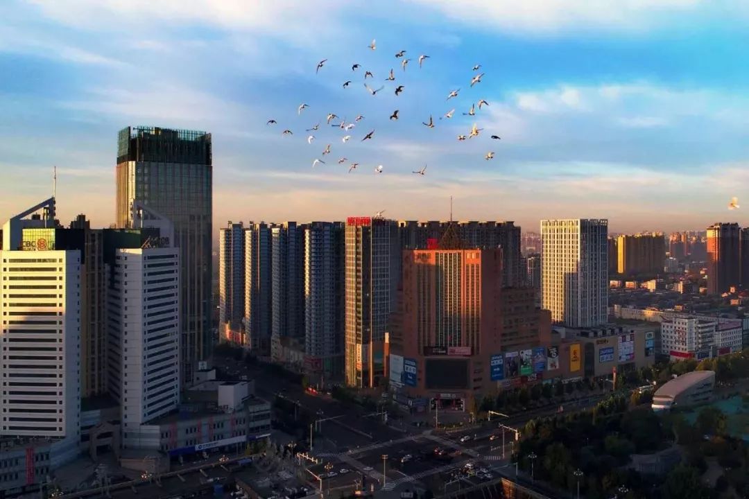 唐山,尊敬的听众朋友们