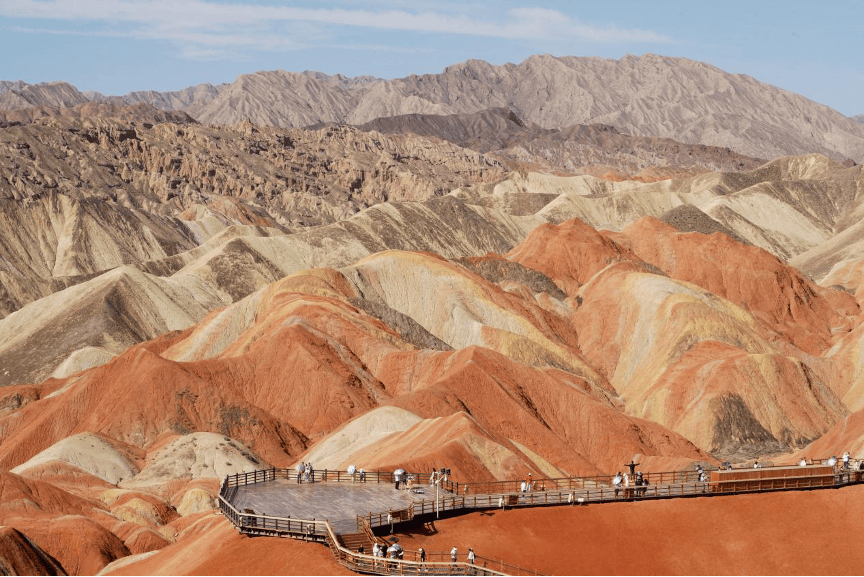 穿越时空，甘肃的历史与现代交响